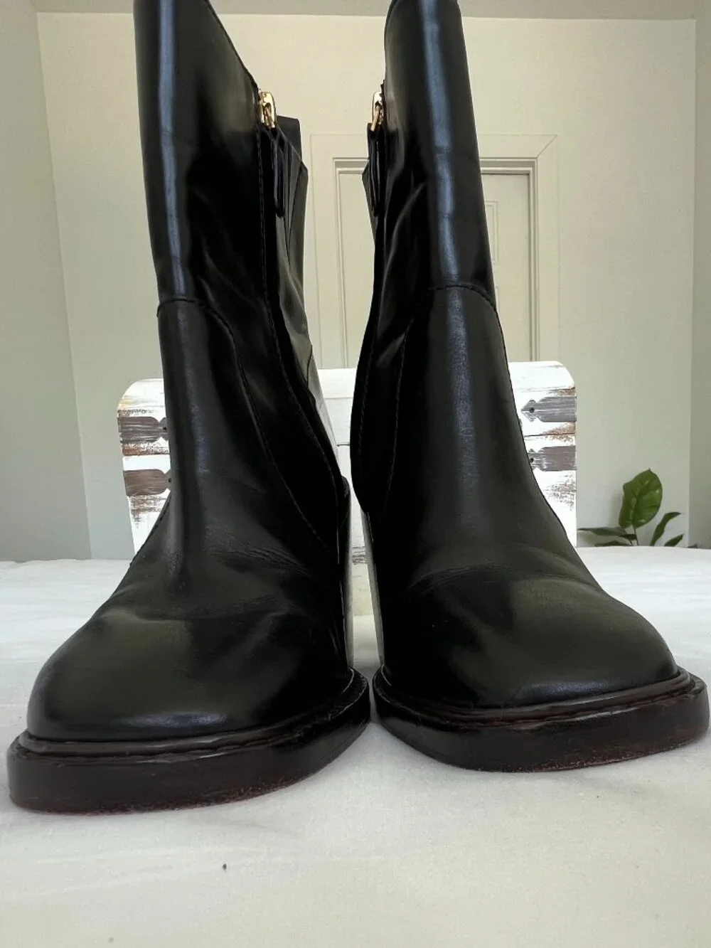 Tory Burch Sierra Black Leather Block Heeled Ankle Boots Womens Size 9.5